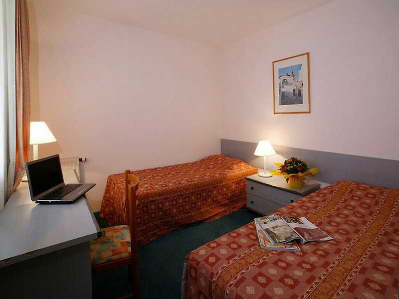 Citadines Apart'Hotel Montpellier Sainte-Odile Room photo